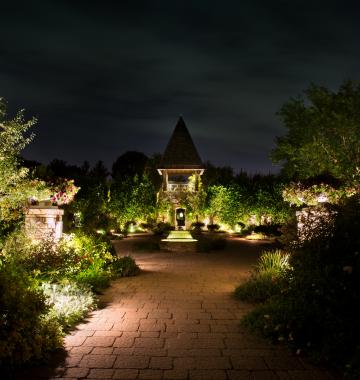 How to Install Landscape Lighting in Your Yard (Simple Step-by-Step Guide)